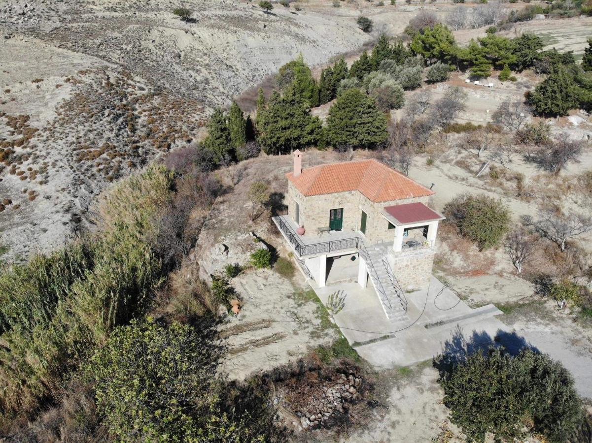 Stone House Of Panos Hébergement de vacances *